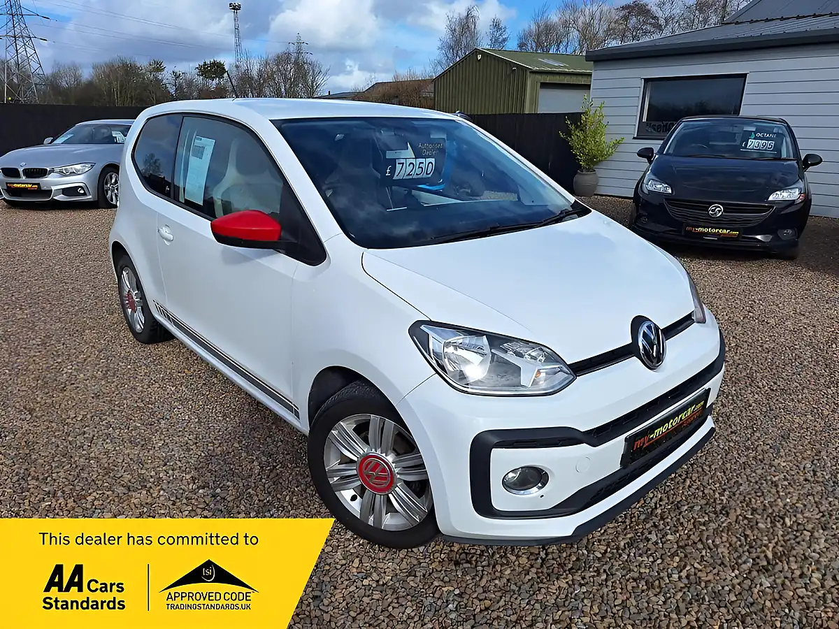 Used 2017 Volkswagen Up! Beats White - Front View