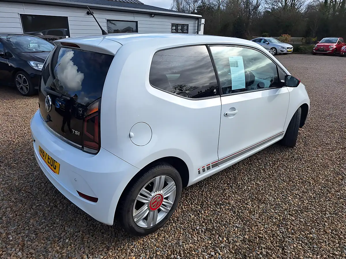 Used 2017 Volkswagen Up! Beats White - Interior and Exterior details 13