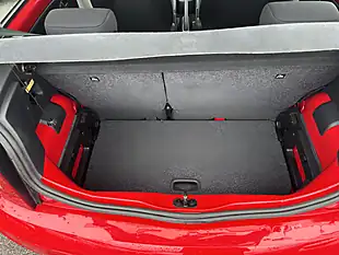 Used 2017 Volkswagen Up Bluemotion Red - Interior and Exterior details 12
