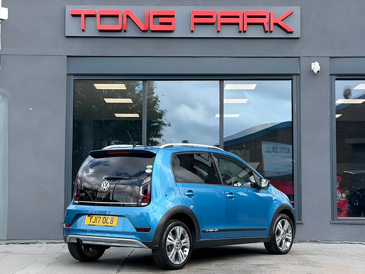 Used 2017 Volkswagen Up! Cross Blue - Interior and Exterior details 11