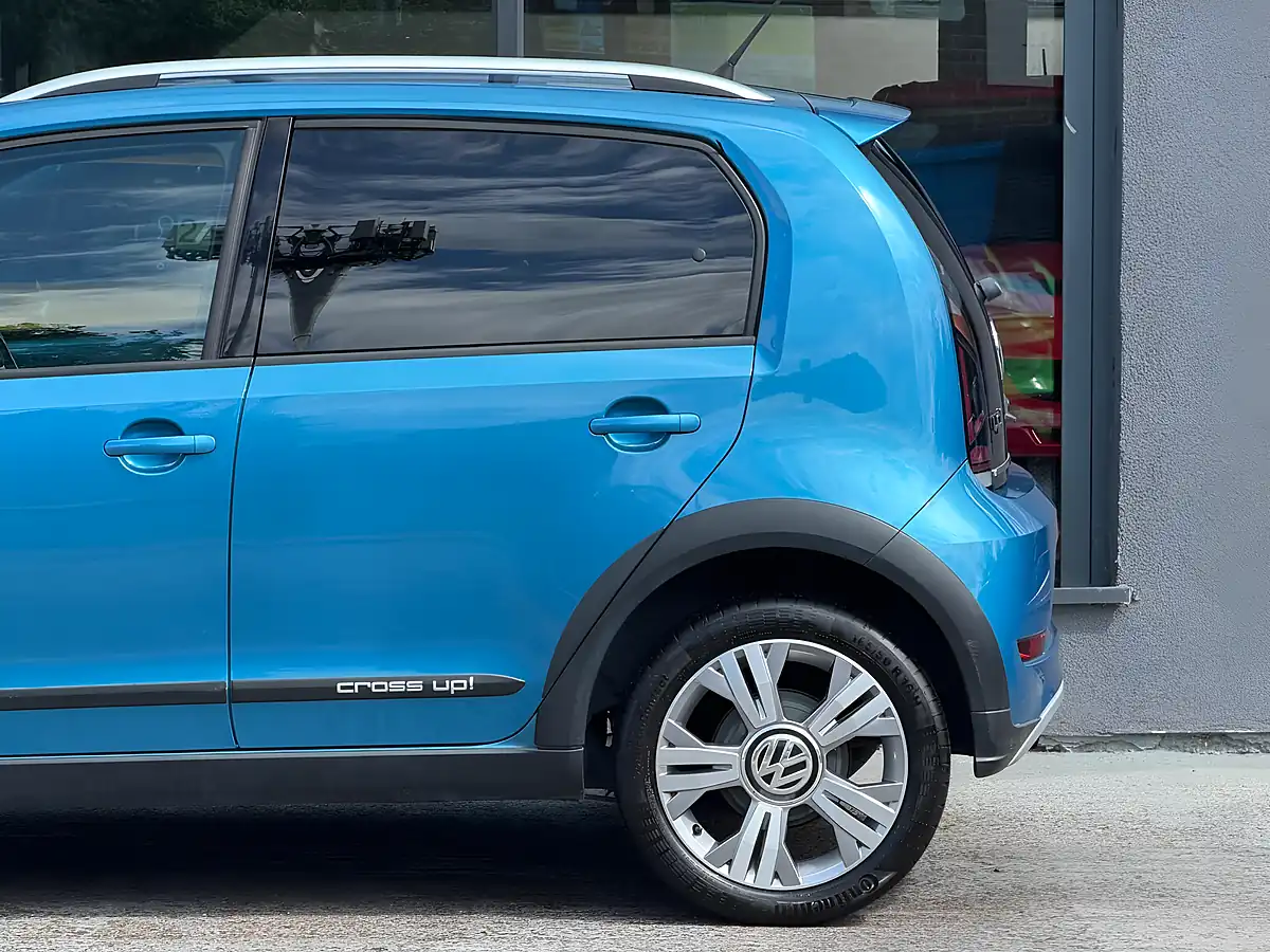 Used 2017 Volkswagen Up! Cross Blue - Interior and Exterior details 13