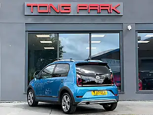 Used 2017 Volkswagen Up! Cross Blue - Interior and Exterior details 5
