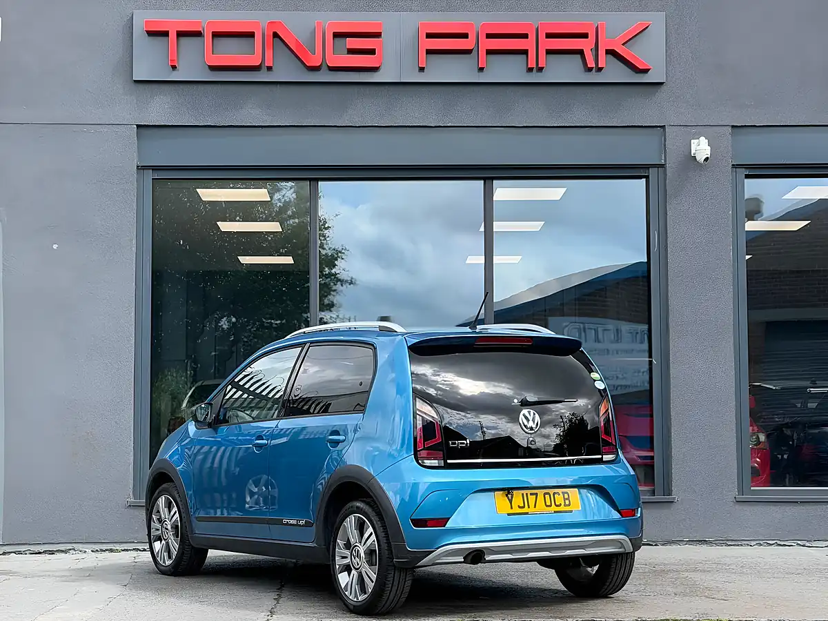 Used 2017 Volkswagen Up! Cross Blue - Interior and Exterior details 5