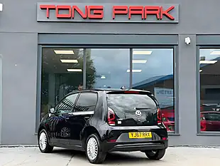 Used 2017 Volkswagen Up! High Up! Black - Interior and Exterior details 4