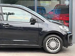 Used 2017 Volkswagen Up! High Up! Black - Interior and Exterior details 8