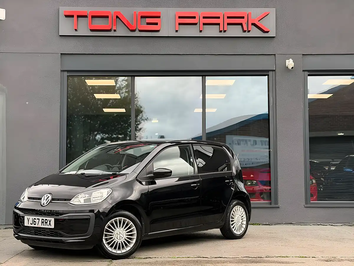 Used 2017 Volkswagen Up! High Up! Black - Interior and Exterior details 9