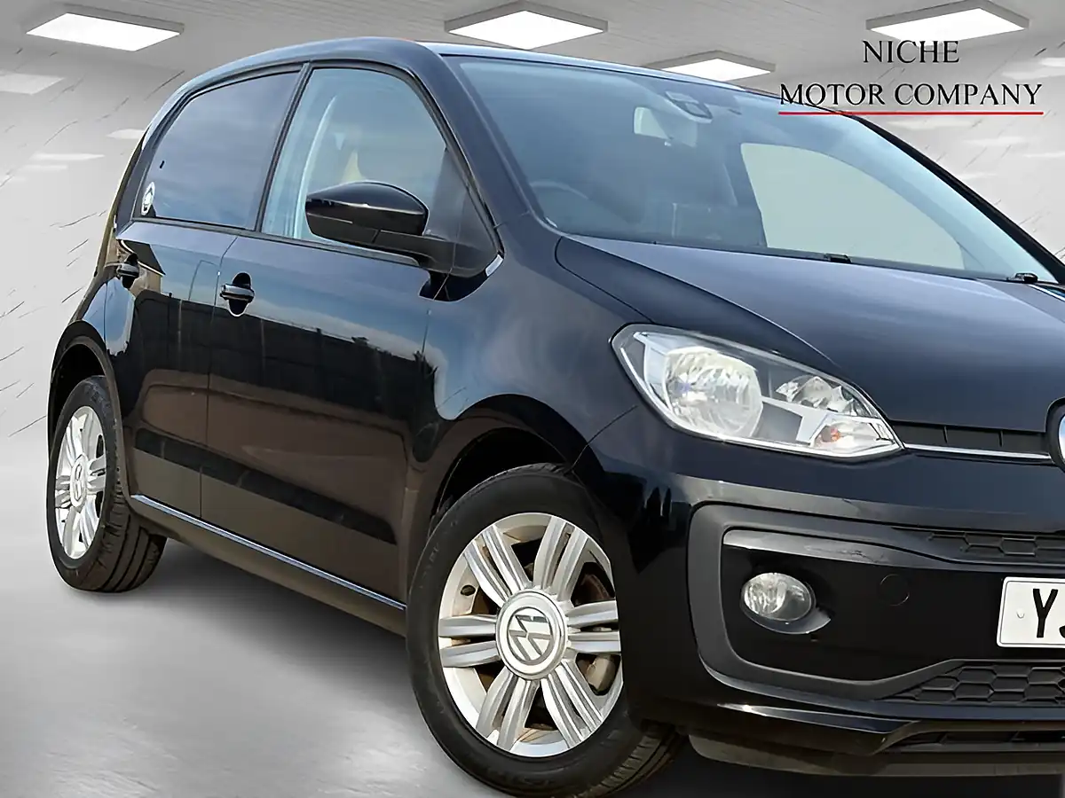 Used 2017 Volkswagen Up! High Up! Black - Interior and Exterior details 8