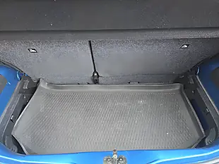 Used 2017 Volkswagen Up! High Up! Blue - Interior and Exterior details 17