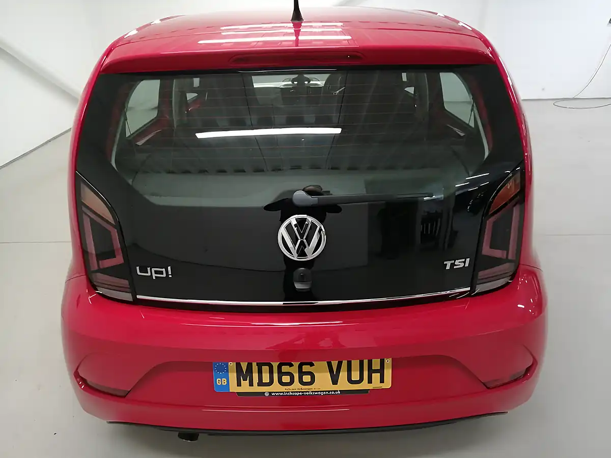 Used 2017 Volkswagen Up! High Up! Red - Interior and Exterior details 5