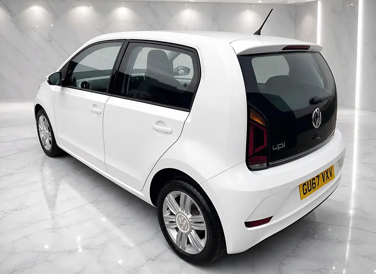 Used 2017 Volkswagen Up High White - Interior and Exterior details 5