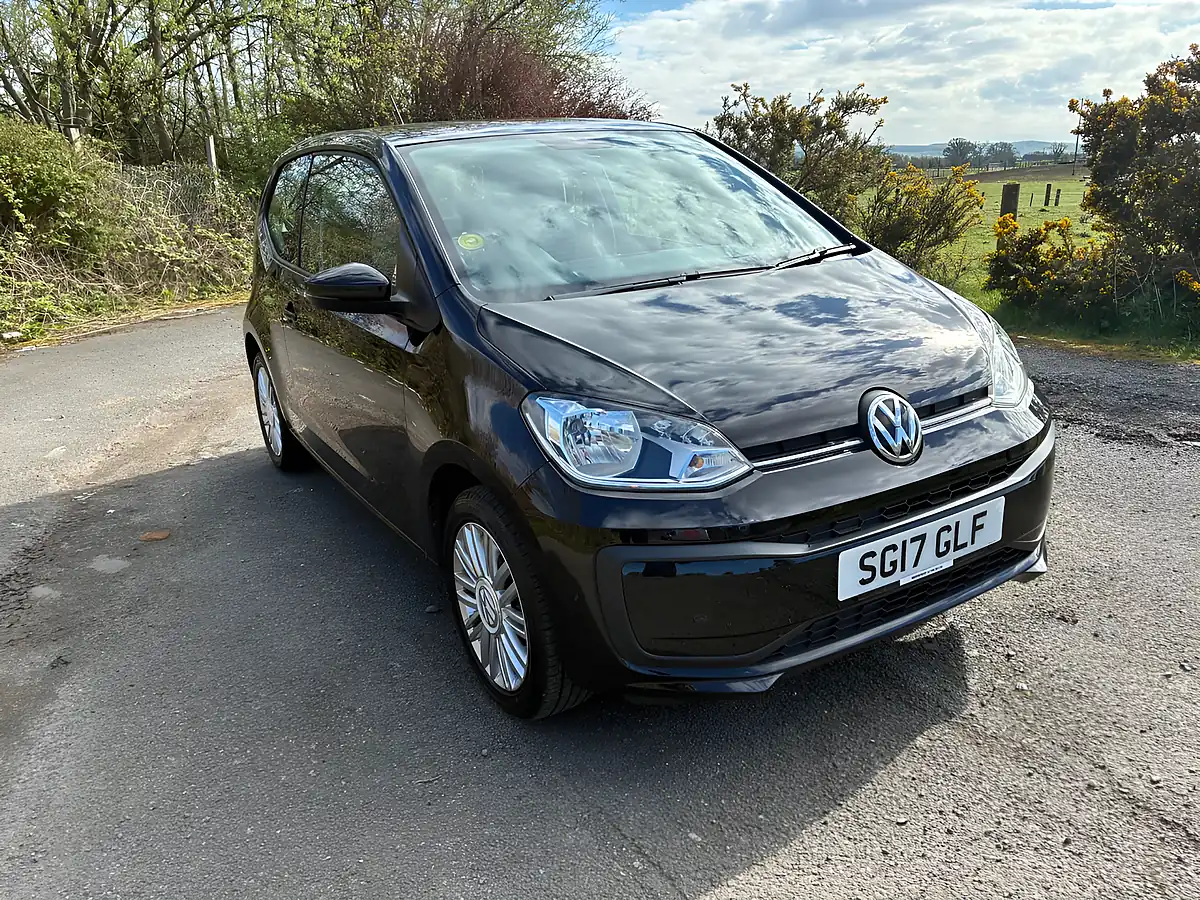 Used 2017 Volkswagen Up! Move Up! Black - Front View