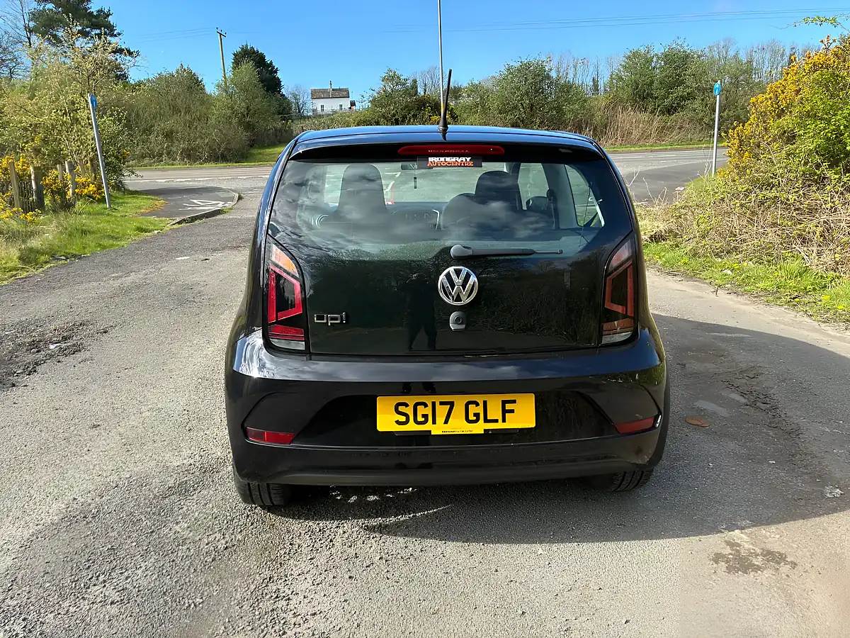 Used 2017 Volkswagen Up! Move Up! Black - Interior and Exterior details 5