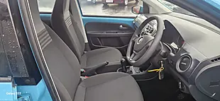 Used 2017 Volkswagen Up! Move Up! Blue - Interior and Exterior details 12