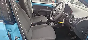 Used 2017 Volkswagen Up! Move Up! Blue - Interior and Exterior details 14