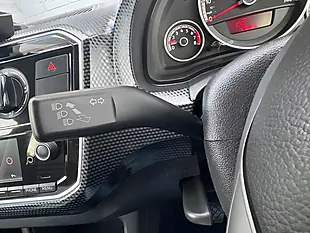 Used 2017 Volkswagen Up! Move Up Blue - Interior and Exterior details 16