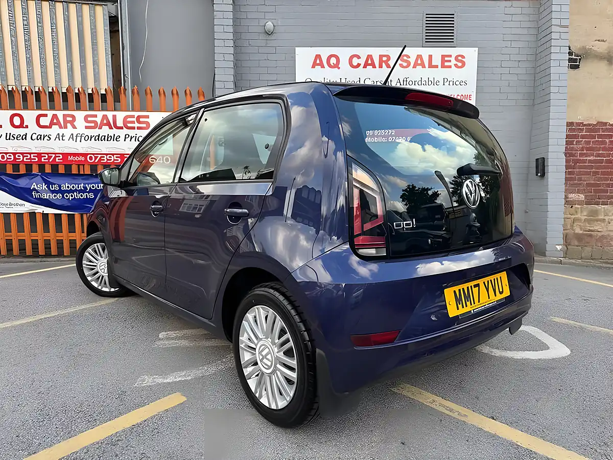 Used 2017 Volkswagen Up! Move Up Blue - Interior and Exterior details 5