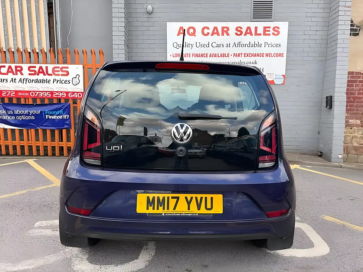 Used 2017 Volkswagen Up! Move Up Blue - Interior and Exterior details 6