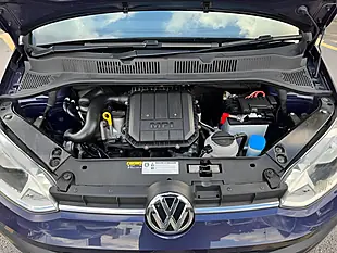 Used 2017 Volkswagen Up! Move Up Blue - Interior and Exterior details 9