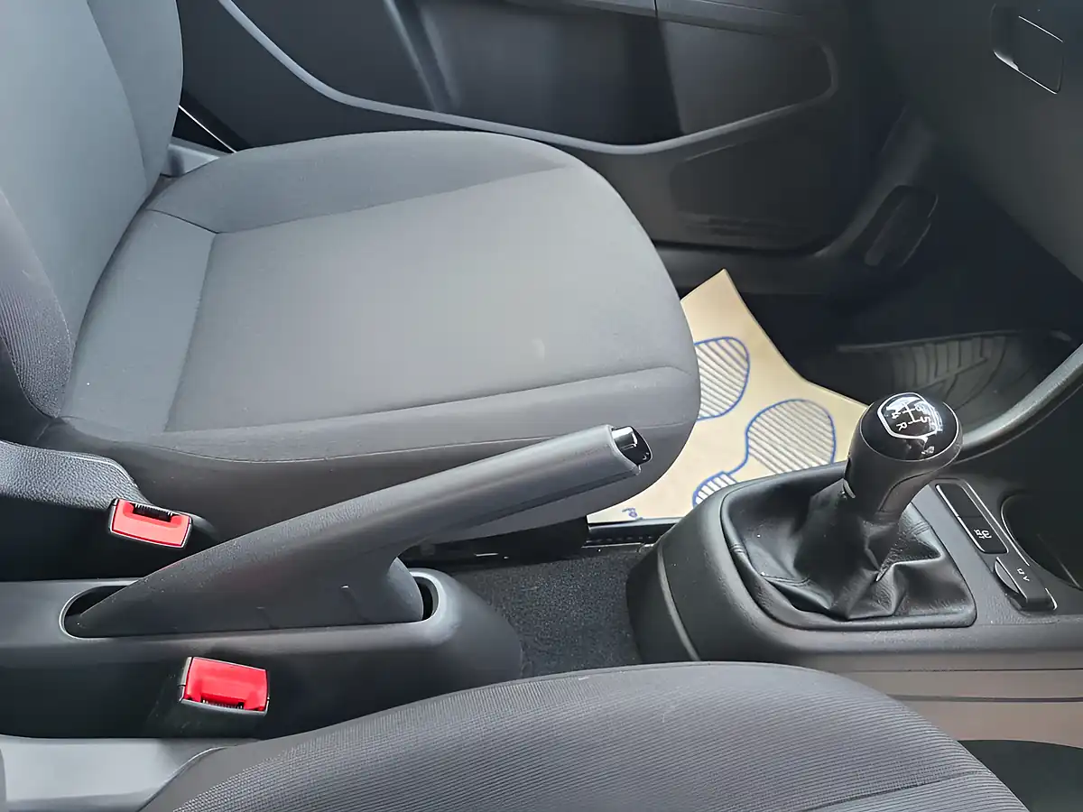 Used 2017 Volkswagen Up! Move Up! Deep Black - Interior and Exterior details 16