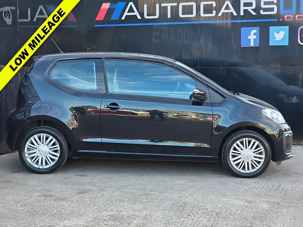Used 2017 Volkswagen Up! Move Up! Deep Black - Interior and Exterior details 2