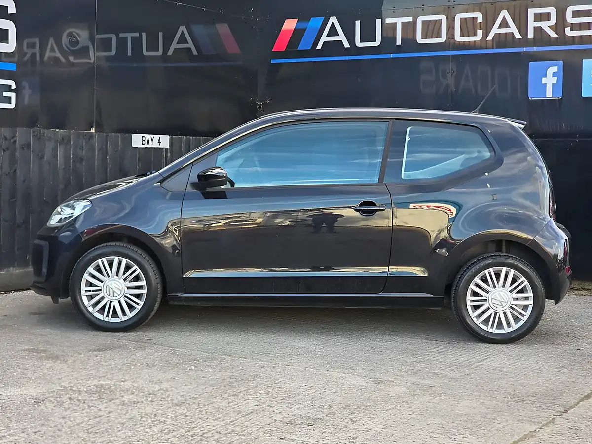 Used 2017 Volkswagen Up! Move Up! Deep Black - Interior and Exterior details 8