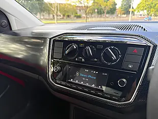 Used 2017 Volkswagen Up! Move Up! Red - Interior and Exterior details 15