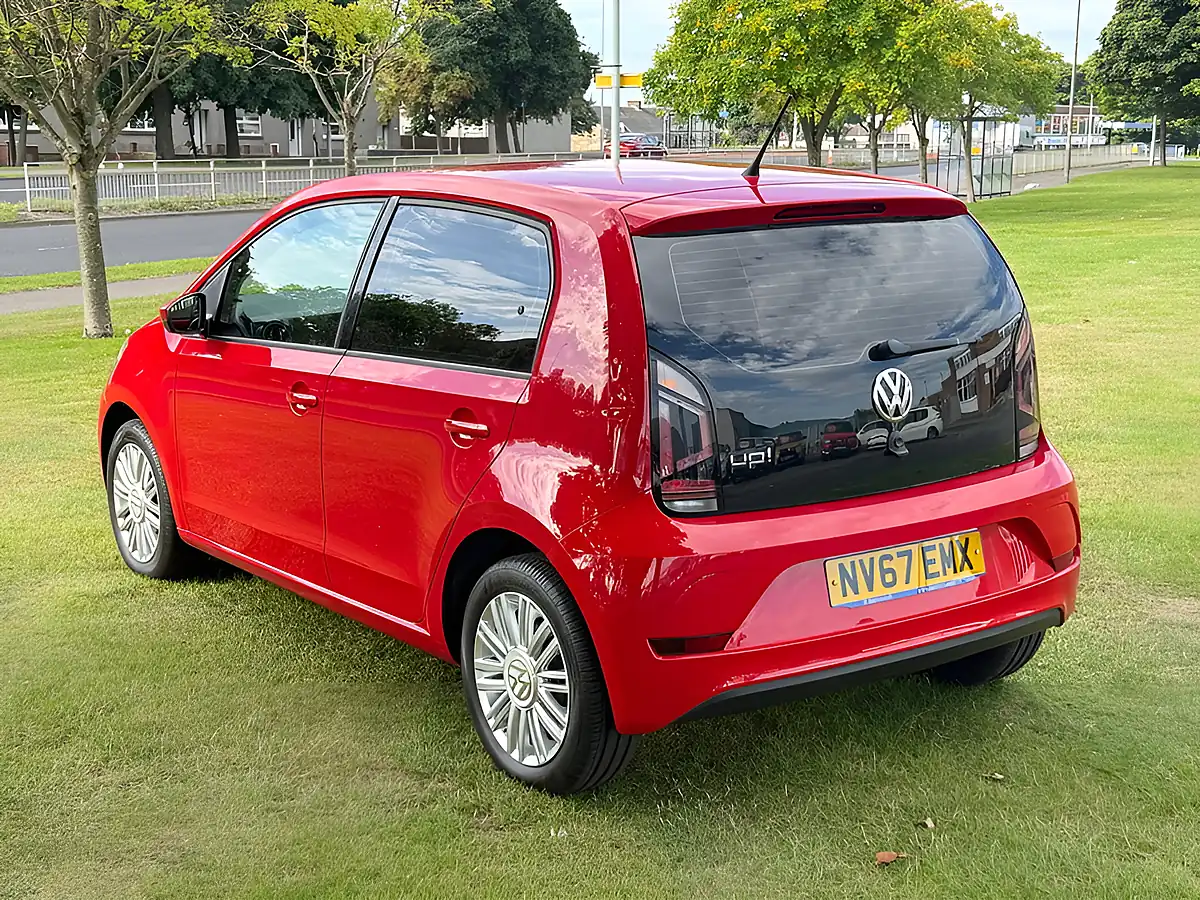 Used 2017 Volkswagen Up! Move Up! Red - Interior and Exterior details 4