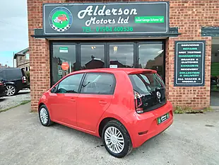 Used 2017 Volkswagen Up! Move Up! Red - Interior and Exterior details 20