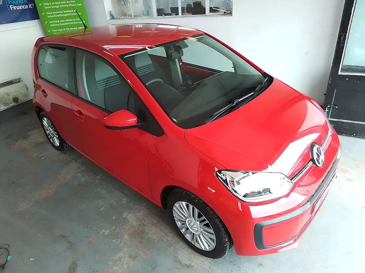 Used 2017 Volkswagen Up! Move Up! Red - Interior and Exterior details 3