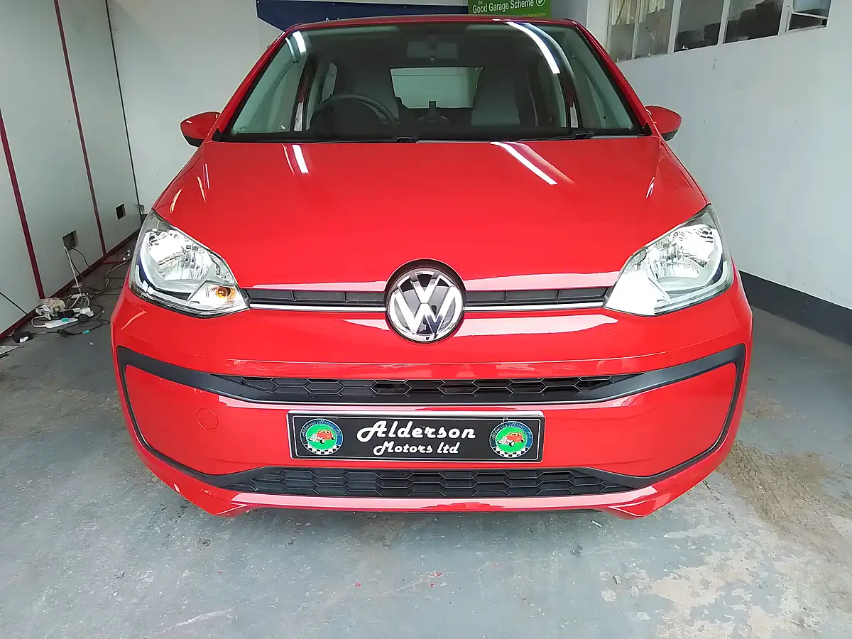 Used 2017 Volkswagen Up! Move Up! Red - Interior and Exterior details 5