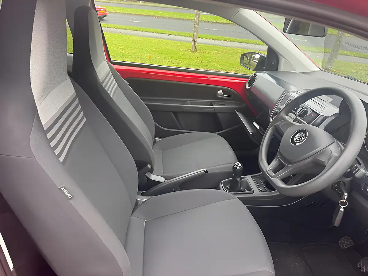 Used 2017 Volkswagen Up! Move Up! Red - Interior and Exterior details 7