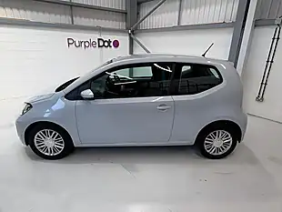 Used 2017 Volkswagen Up! Move Up! Silver - Interior and Exterior details 4