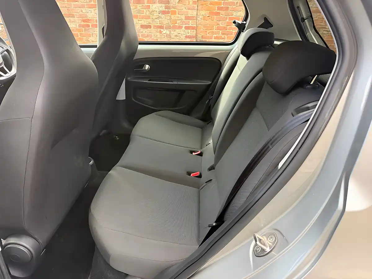 Used 2017 Volkswagen Up! Move Up! Silver - Interior and Exterior details 14
