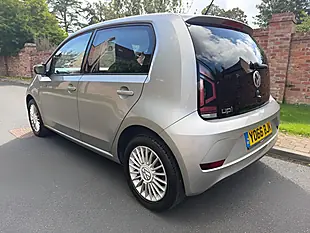 Used 2017 Volkswagen Up! Move Up! Silver - Interior and Exterior details 5