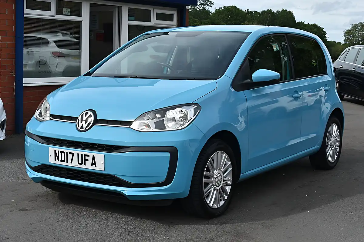 Used 2017 Volkswagen Up! Move Up! Teal Blue - Interior and Exterior details 3