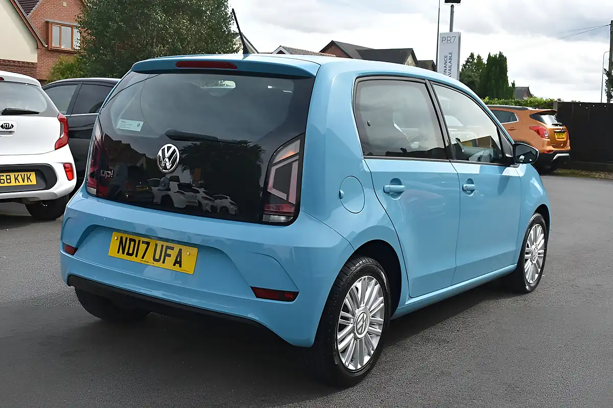 Used 2017 Volkswagen Up! Move Up! Teal Blue - Interior and Exterior details 4