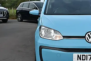 Used 2017 Volkswagen Up! Move Up! Teal Blue - Interior and Exterior details 7