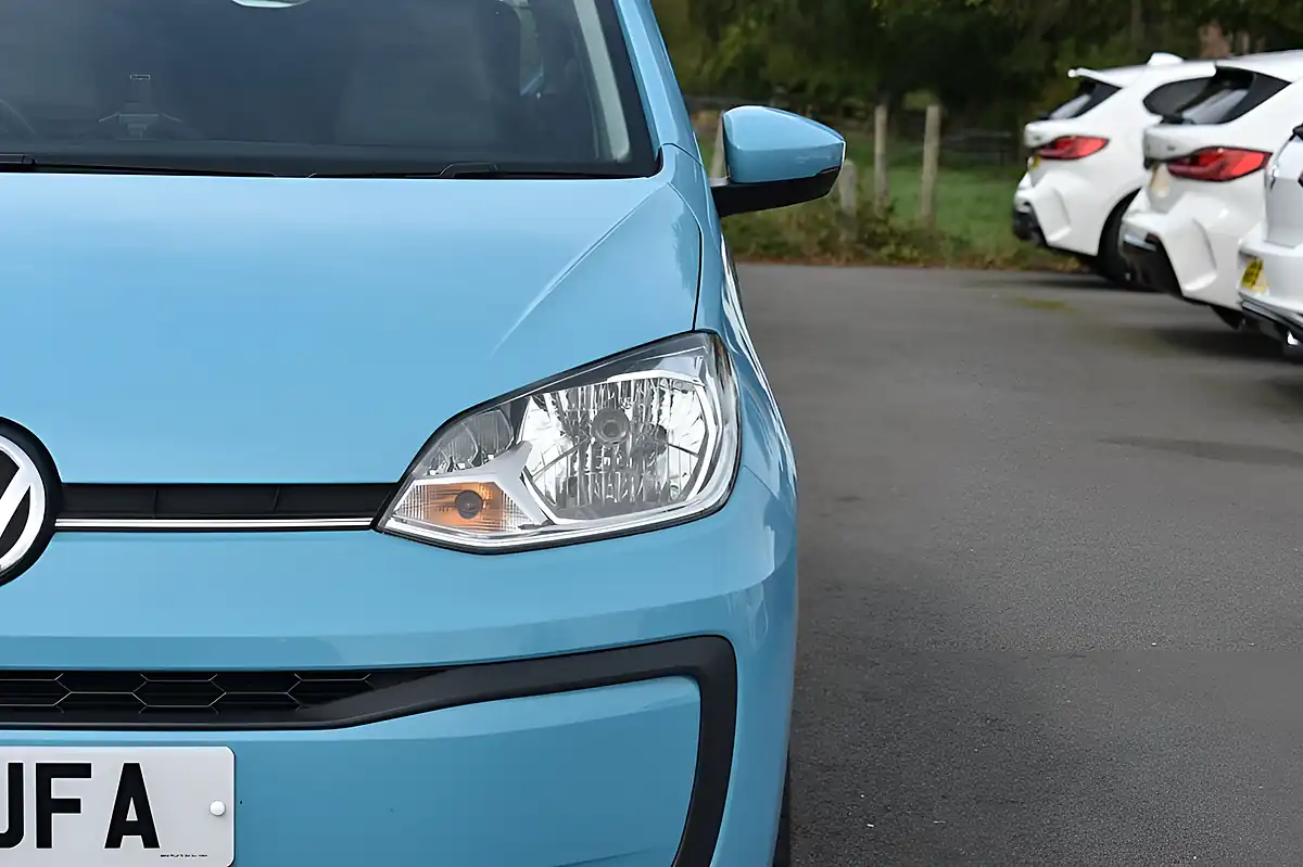 Used 2017 Volkswagen Up! Move Up! Teal Blue - Interior and Exterior details 8