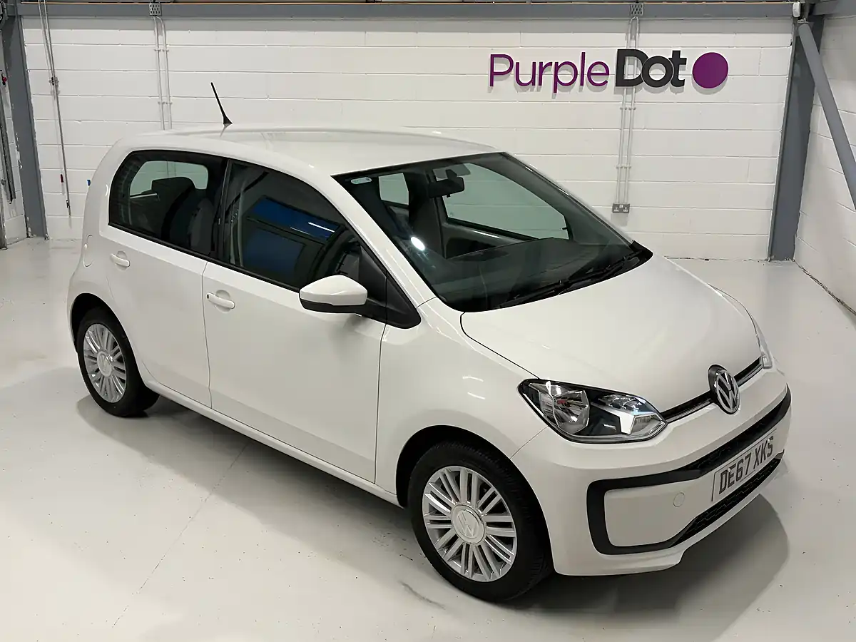 Used 2017 Volkswagen Up! Move Up! White - Front View