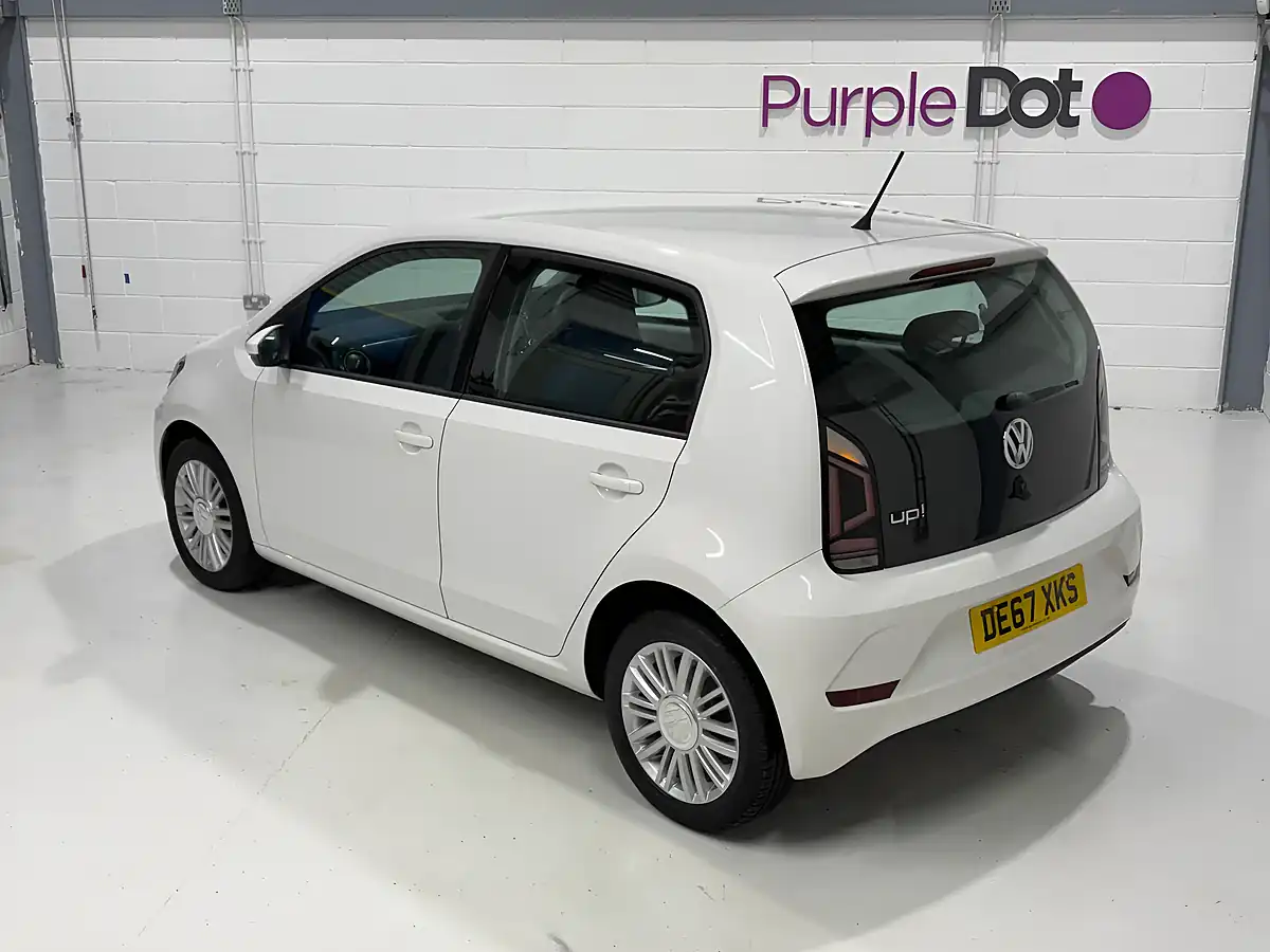 Used 2017 Volkswagen Up! Move Up! White - Interior and Exterior details 7