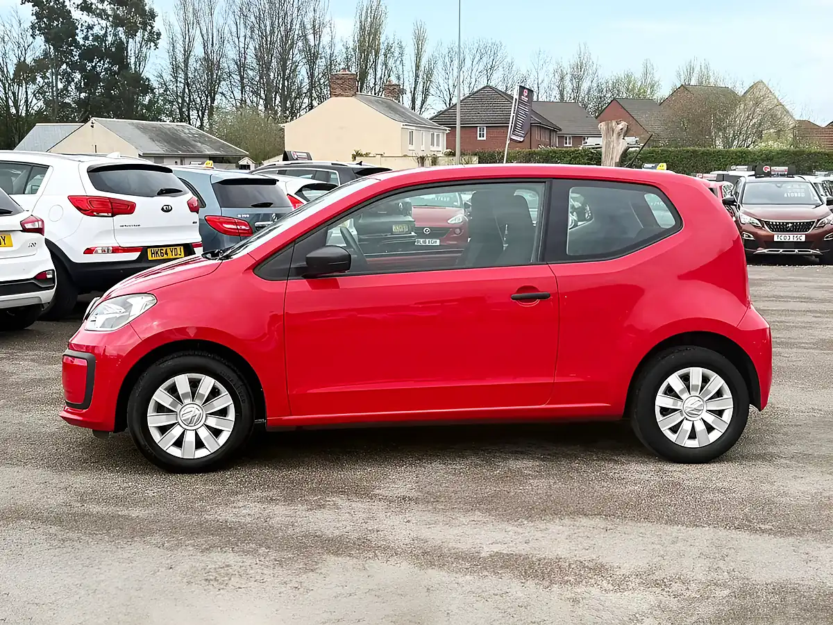 Used 2017 Volkswagen Up Take Up! Red - Interior and Exterior details 13