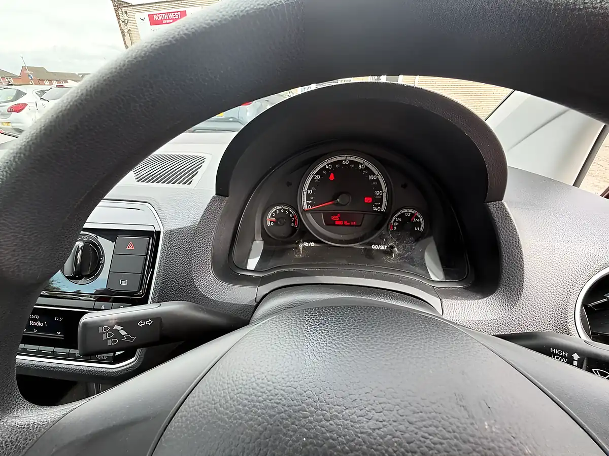 Used 2017 Volkswagen Up Take Up! Red - Interior and Exterior details 19