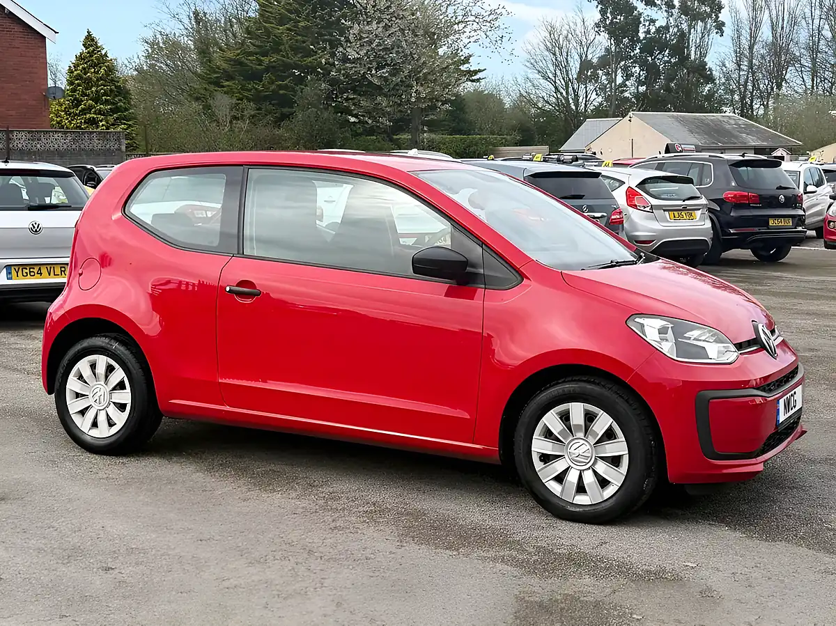 Used 2017 Volkswagen Up Take Up! Red - Interior and Exterior details 2