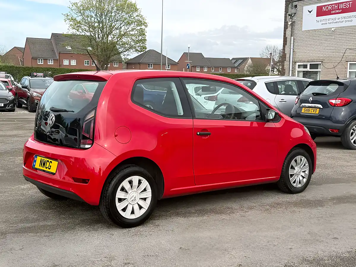 Used 2017 Volkswagen Up Take Up! Red - Interior and Exterior details 9
