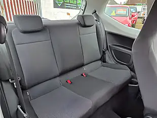 Used 2017 Volkswagen Up! Take Up! White - Interior and Exterior details 14