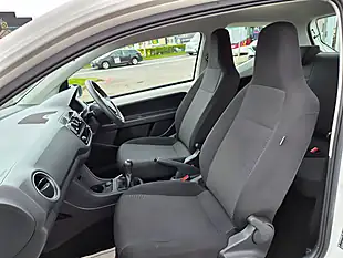 Used 2017 Volkswagen Up! Take Up! White - Interior and Exterior details 17