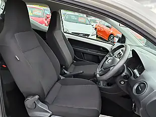 Used 2017 Volkswagen Up! Take Up! White - Interior and Exterior details 7