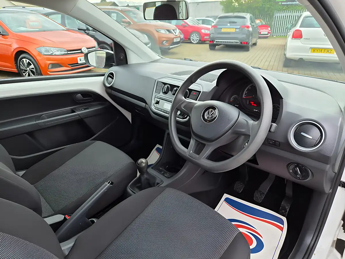 Used 2017 Volkswagen Up! Take Up! White - Interior and Exterior details 8