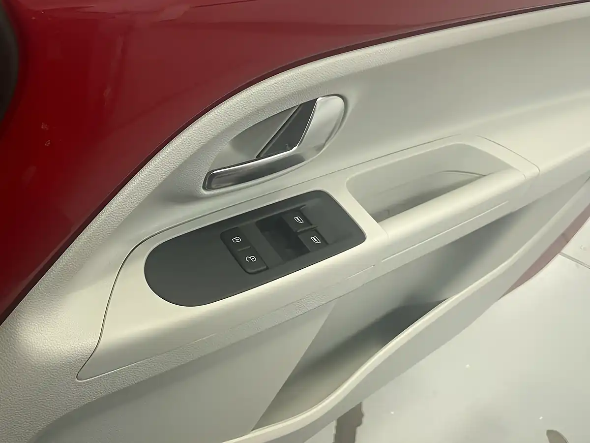 Used 2017 Volkswagen Up! Up! Beats Red - Interior and Exterior details 17