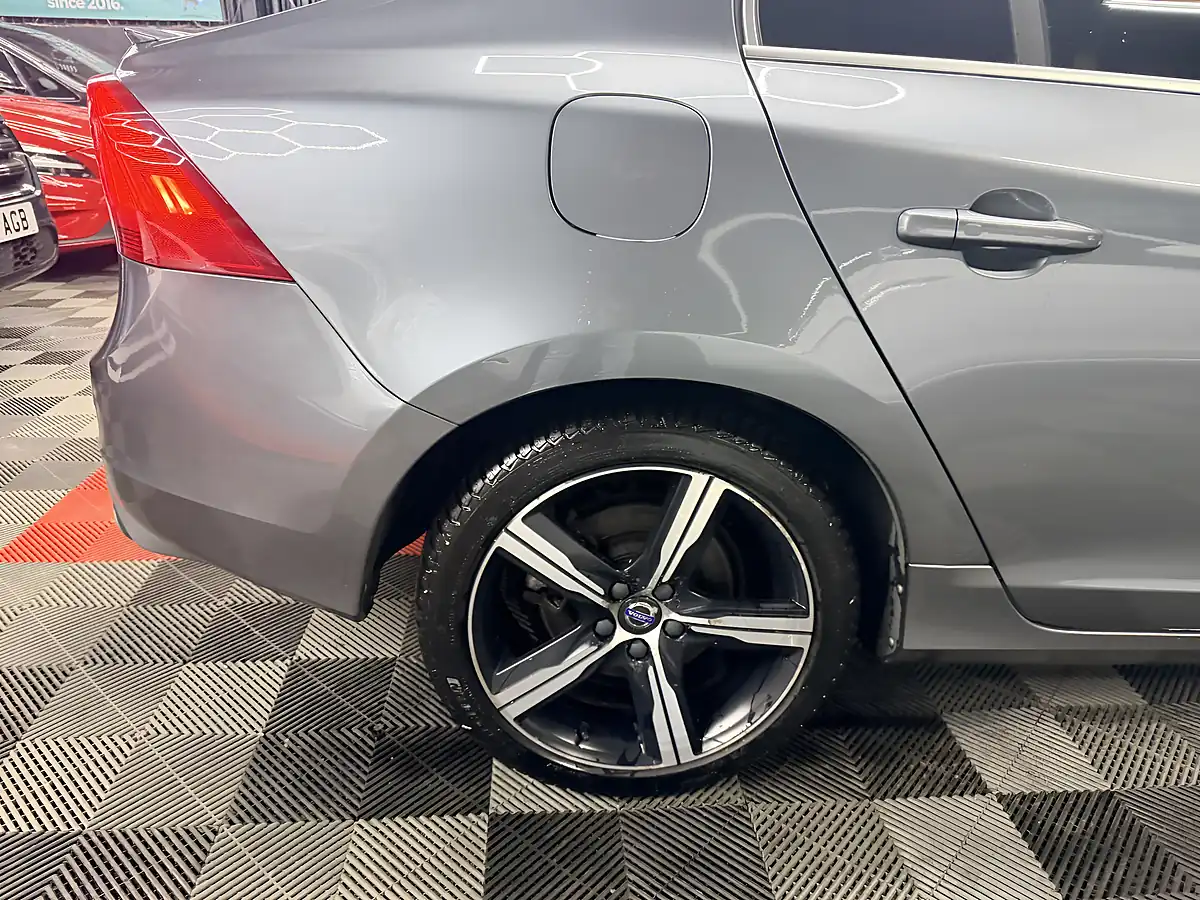 Used 2017 Volvo S60 R-Design Lux Nav Grey - Interior and Exterior details 13